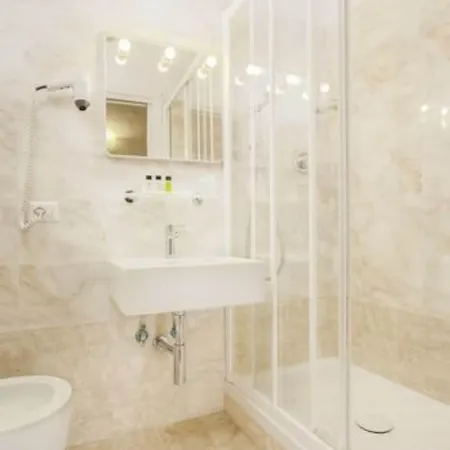 Ξενοδοχείο Bretagna Hotel 3*