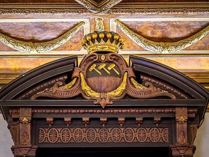 Bretagna Hotel מלון 3*