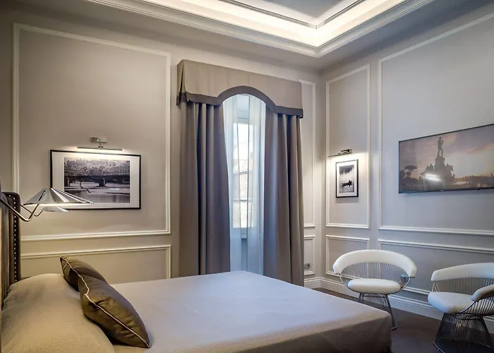 Bretagna Hotel מלון 3*