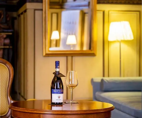 Bretagna Hotel מלון פירנצה