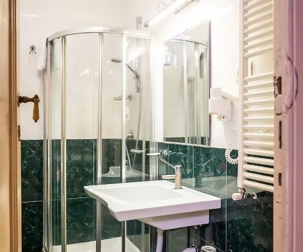 Bretagna Hotel 3* פירנצה