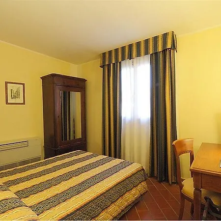 Bretagna Hotel Ξενοδοχείο 3*