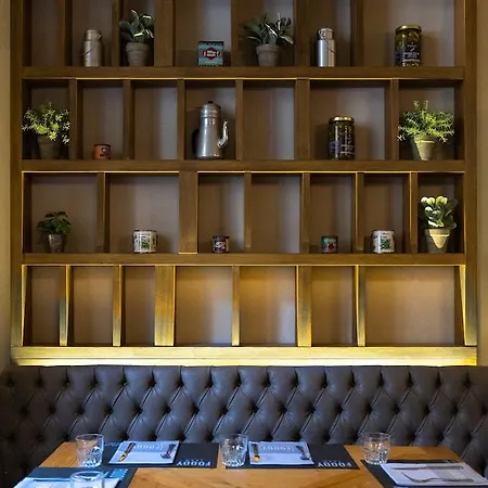 Bretagna Hotel Ξενοδοχείο