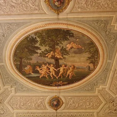 Hotel Bretagna Heritage - Alfieri Collezione 3*